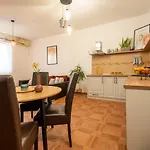 Passiflora Apartment - Near The Sea