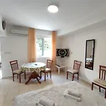 Studio Apartman Radimir
